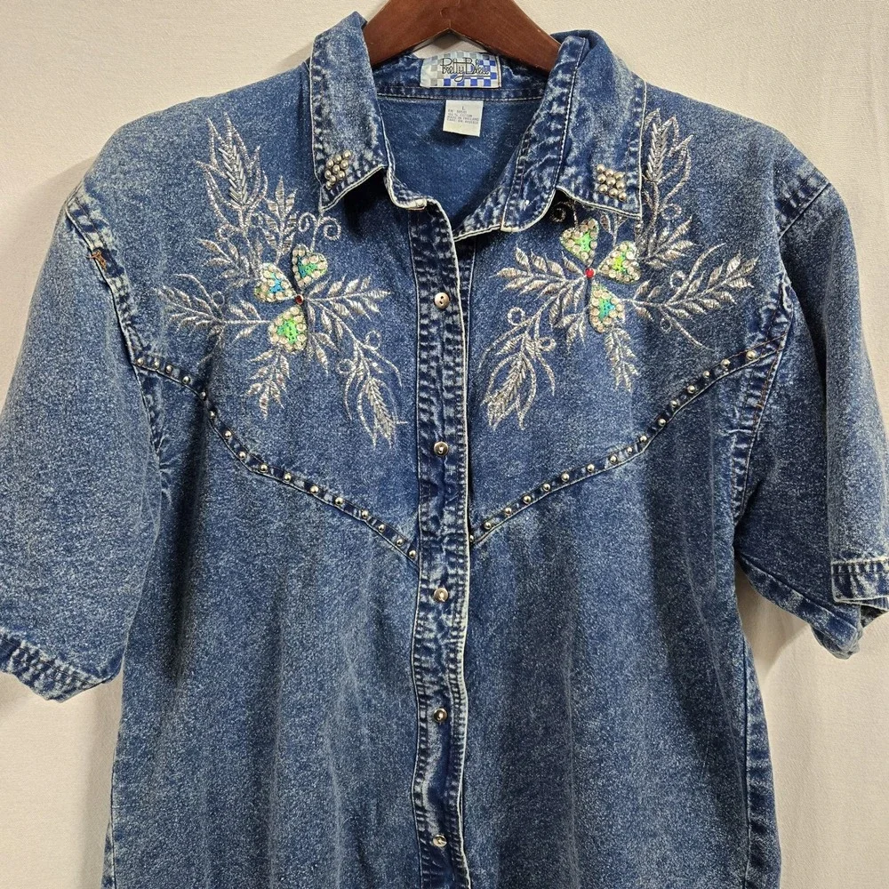 Vintage 90s Pretty Bleu Shirt Womens Large Denim Embroidered Western Cottagecore
